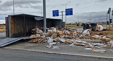 Çorum'da tır ile tanker çarpıştı: 2 yaralı