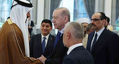 Cumhurbaşkanı Erdoğan, Katar Emiri Al Thani ile bir araya geldi