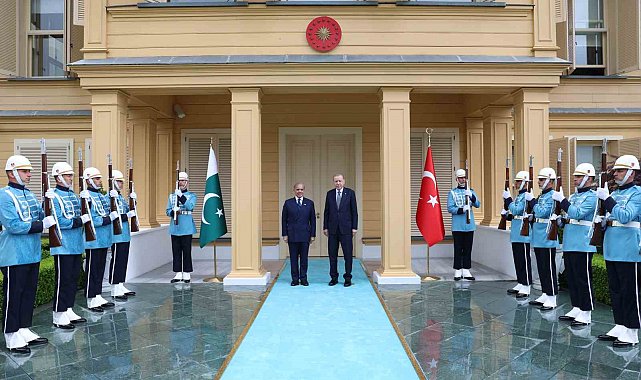 Cumhurbaşkanı Erdoğan, Pakistan Başbakanı Şerif'i resmi törenle karşıladı
