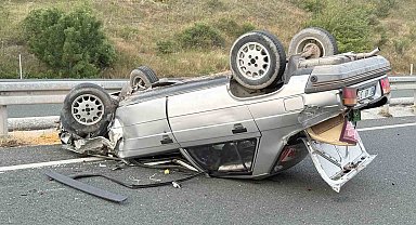 D100'de 3 araçlı trafik kazası: 1 ağır yaralı