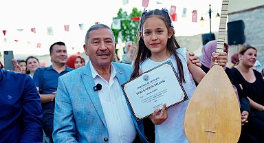 Darende Belediyesi Sanat ve Eğitim Atölyesi'nde dönem sonu heyecanı