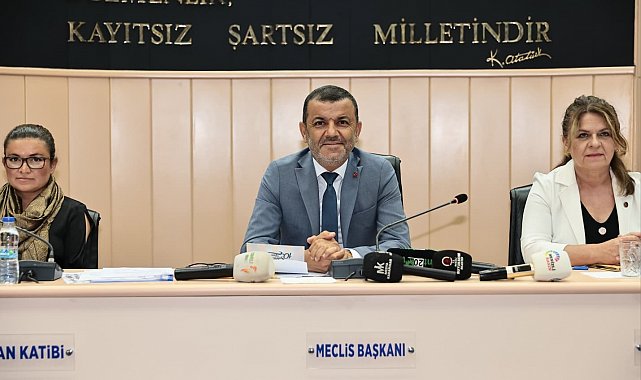 Denizli Büyükşehir Meclisi'nden öğrenci ve ailelere üçlü destek paketi