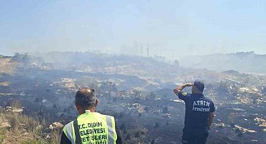 Didim Belediyesi'nden arazi yangınına 'tanker' desteği