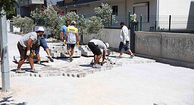 Didim'de yol çalışmaları devam ediyor