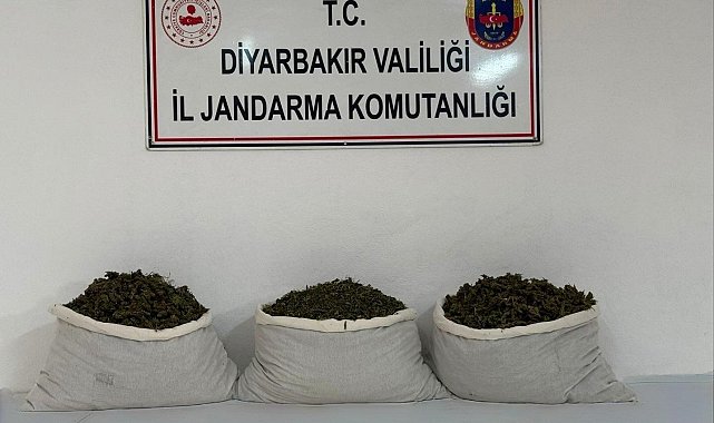 Diyarbakır'da 107 kilo esrar maddesi ele geçirildi