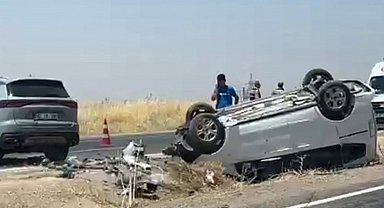 Diyarbakır'da iki otomobil çarpıştı: 9 yaralı