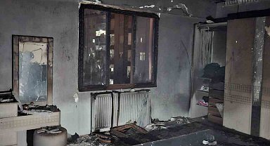 Diyarbakır'da yangında 2 kadın, merdivenli araçla tahliye edildi