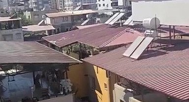 Düğün kutlamasında havaya açılan ateş mahalleliye korku yaşattı
