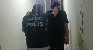 Duvar saatlerinden 48 kilodan fazla uyuşturucu çıktı: 4 tutuklama