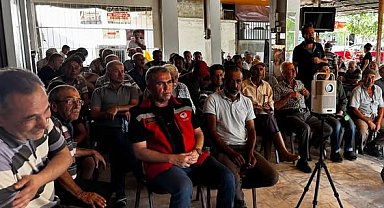 Efeler'de üreticilere bitki koruma ürünleri ve B-Reçete sistemi anlatıldı