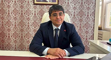 Eğirdir'in yeni kaymakamı Dr. Serhat Doğan görevine başladı