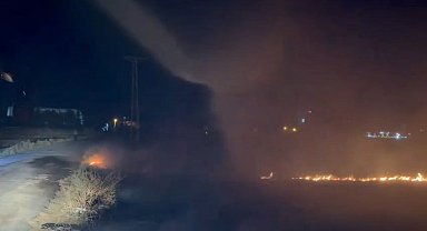 Elazığ'da arazi yangını söndürüldü