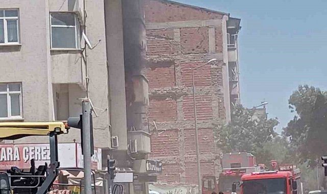 Elazığ'da ev yangını söndürüldü