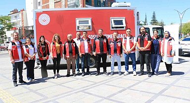 Elazığ'da mobil sosyal hizmet aracı vatandaşlarla buluştu