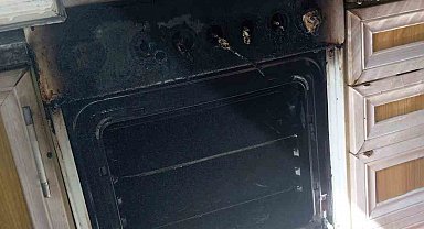 Elektrik prizinden çıkan yangın korkuttu