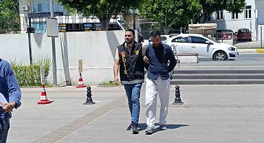 Emekli öğretmeni 2 milyon lira dolandırdı, 2 bin dakikalık görüntü incelenerek yakalandı
