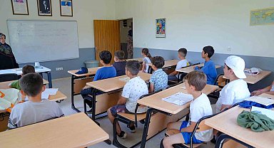 Erbaa'da çocuklar, yaz tatilini Kur'an kursunda değerlendiriyor