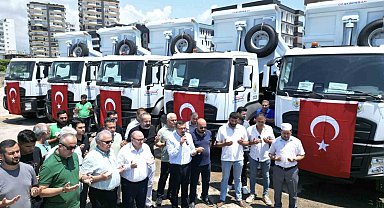 Erdemli Belediyesi hizmet filosuna 10 yeni kamyon