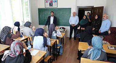 Erzincan'da ilk kez yatılı yaz Kur'an kursu uygulaması başladı