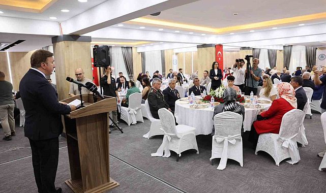 Erzincan'da şehit aileleri ve gaziler onuruna yemek programı düzenlendi