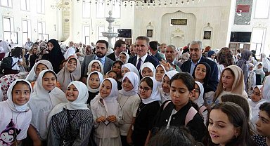 Erzurum'da 3 bin kız öğrenci camide buluştu