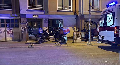 Eskişehir'de motosiklet otomobile çarptı: 1 yaralı