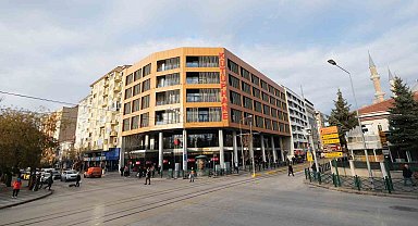 Eskişehir'in bilgi hazinesi: İl Halk Kütüphanesi