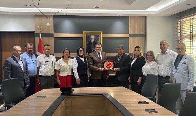 Eskişehirli muhtarlardan Kaymakam Ulu'ya vefalı veda