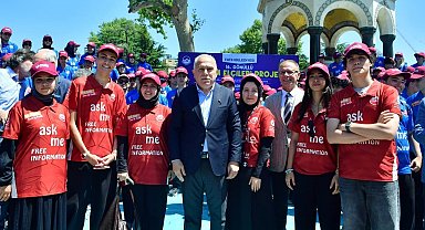 Fatih'te gönüllü turizm elçileri görev başında