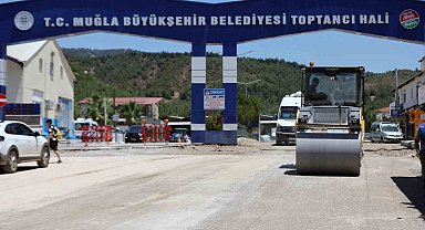 Fethiye toptancı hal bölgesinde yollar yenileniyor