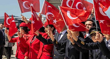 Filenin Sultanları'na THY'den coşkulu karşılama