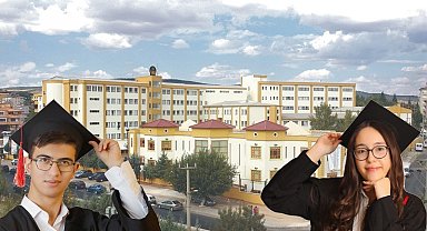 Gaziantep Kolej Vakfı'ndan YKS-AYT'de çifte Türkiye şampiyonluğu