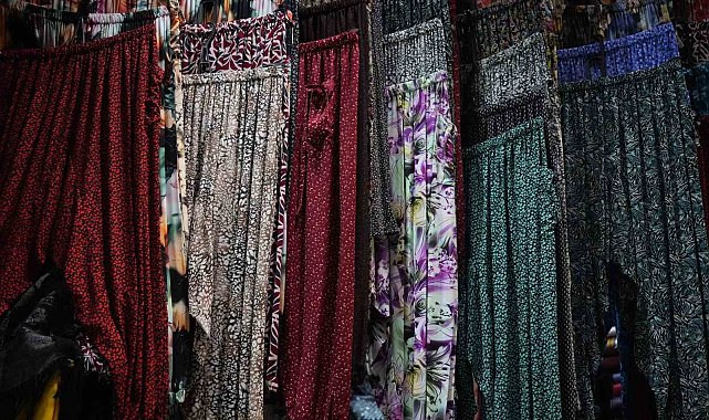 Gaziantep'te sıcak havalar şalvara ilgiyi artırdı