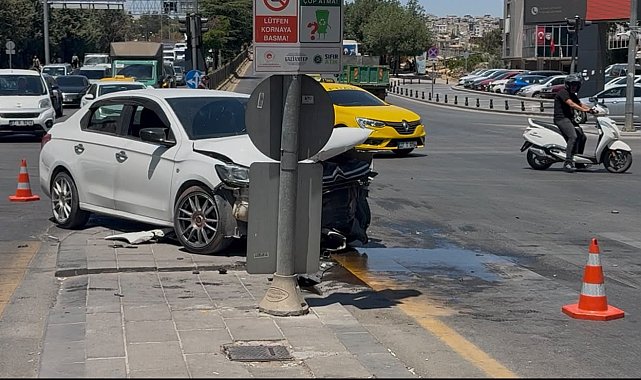 Gaziantep'te zincirleme kaza: 3 araç hasar gördü
