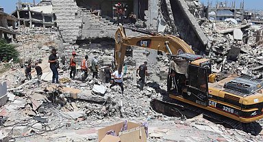 Gazze'de 147 binanın enkazında cenaze arama çalışmaları başlatıldı