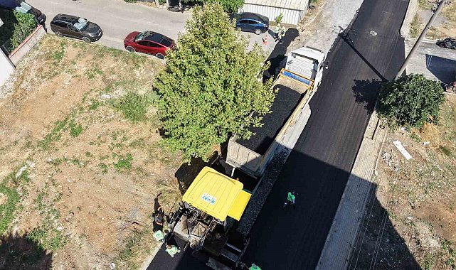 Gebze'de Gaziler Mahallesi'nin yolları asfaltlanıyor