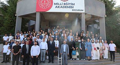Geleceğin öğretmenleriyle buluştular