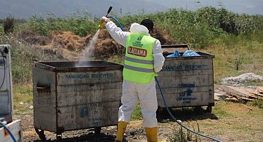 Hatay Büyükşehir Belediyesi il genelinde ilaçlama çalışmalarına aralıksız devam ediyor