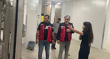 Hatay'da evcil hayvan yaş mama üretim tesisinde denetim gerçekleştirildi