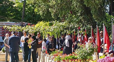 İçişleri Bakanı Çiftçi 15 Temmuz Şehitliği'ndeki anma programına katıldı