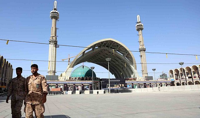 İran, Hamaney'in cenaze töreni nedeniyle pazartesi günü Tahran hava sahasını kapatacak