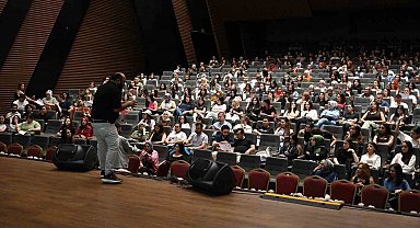 Isparta Belediyesi'nden KPSS adaylarına ücretsiz destek