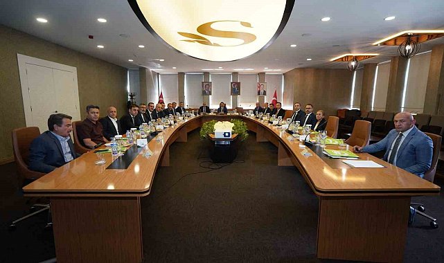 İstihdam ve mesleki eğitim zirvesi