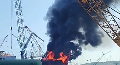 İzmir'de yakıt tankerinde korkutan yangın