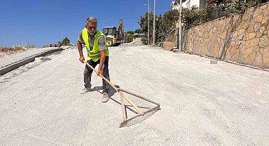 Kadınlar Denizi Mahallesi'nde 2 bin metrekarelik yol yenileme çalışması başladı