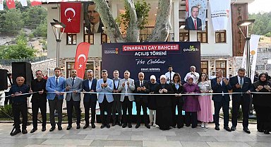 Kahramanmaraş Büyükşehir Belediyesi Çınaraltı Çay Bahçesi açıldı