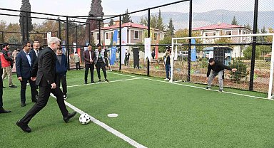 Kahramanmaraş'ın dört bir yanı spor alanlarıyla donatıldı: 31 yeni halı saha hizmete girdi