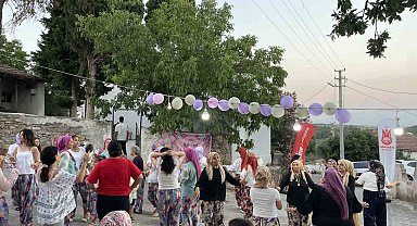 Kale Mahallesi'nde "Şalvar Gecesi" coşkusu