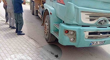 Kamyonun altında kalan bisikletli çocuk ağır yaralandı