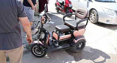 Karaman'da otomobille elektrikli bisiklet çarpıştı: 2 çocuk yaralandı